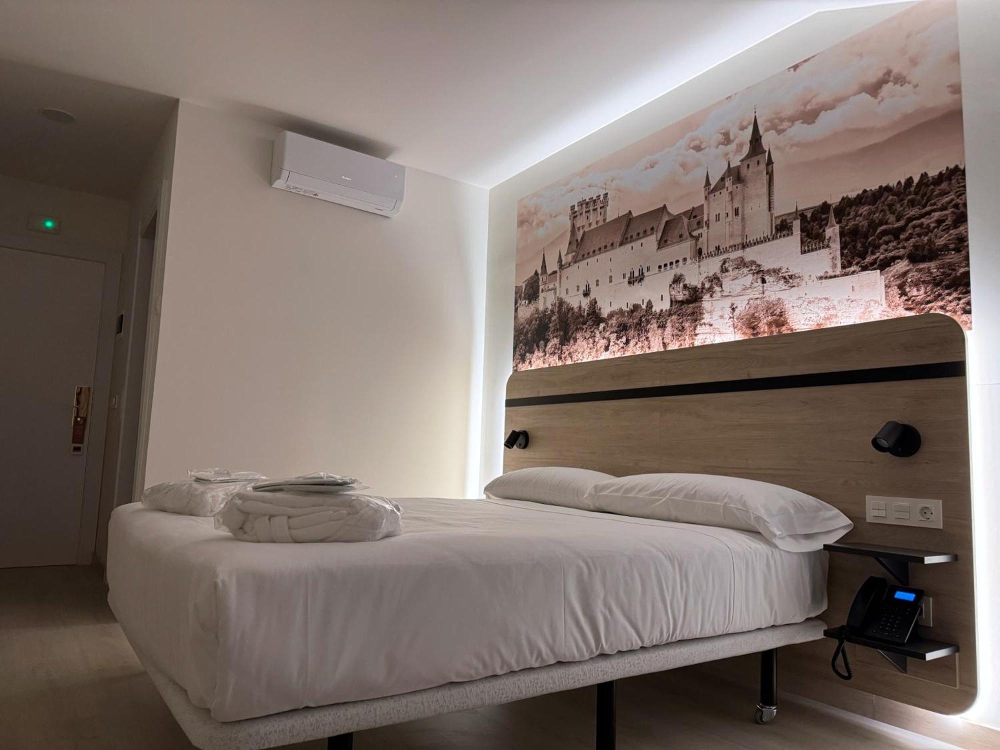 Hotel Ele Acueducto Segovia Exterior photo